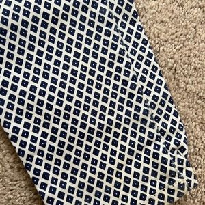 Zara Patterned slim fit pants
